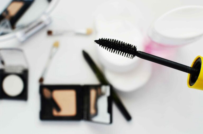 How To extend the life of your mascara