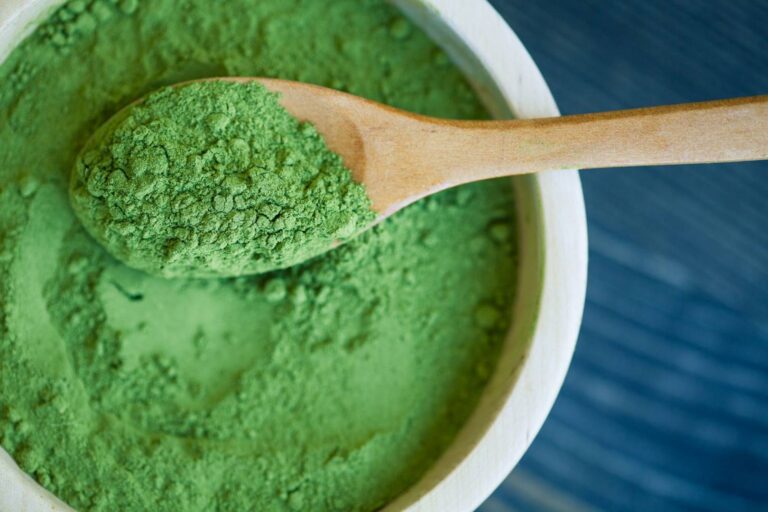 All About Spirulina: the 100% beneficial seaweed