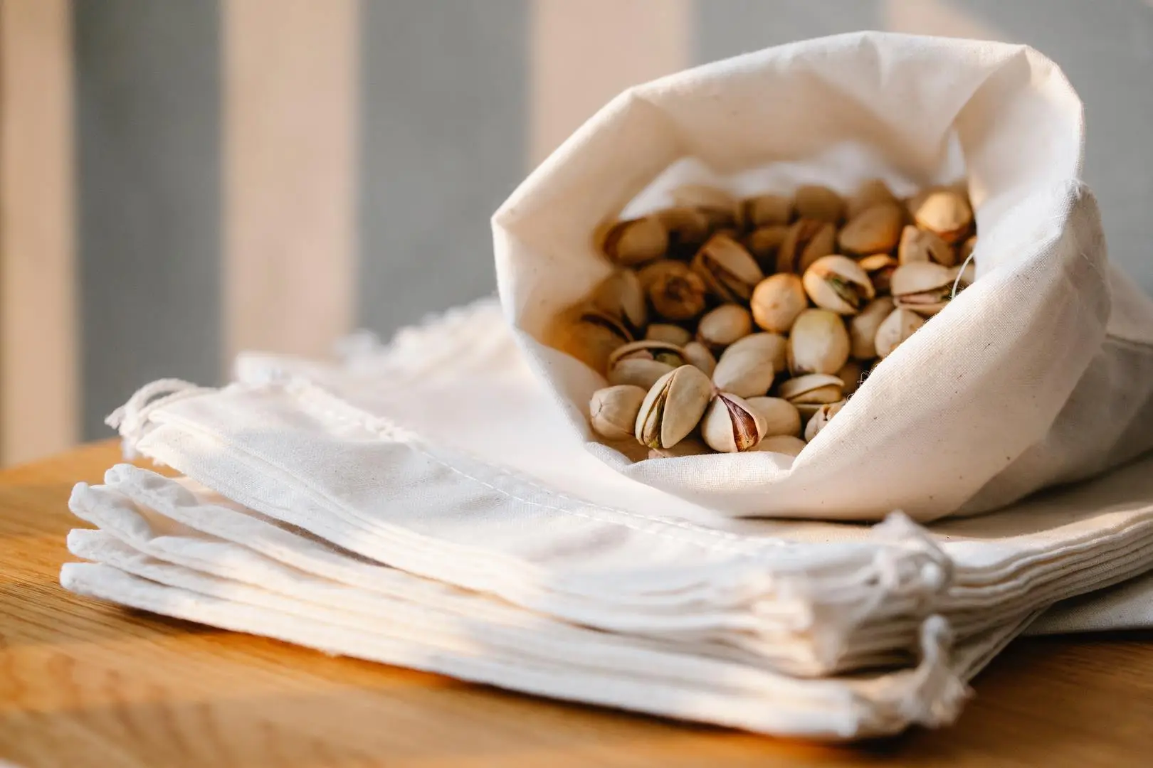10 health benefits of pistachios