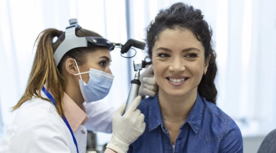 Serous Otitis: Symptoms, Causes, Treatments