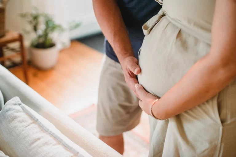 Pregnancy: What Are The Symptoms To Watch Out For?